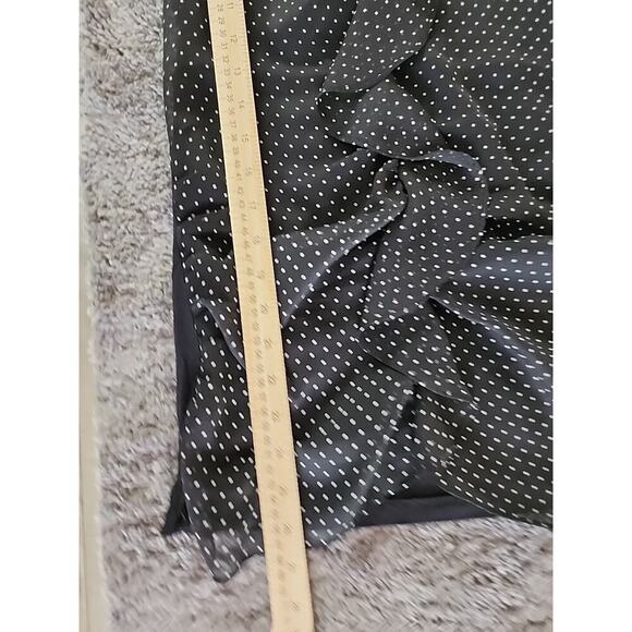 NEW YORK & COMPANY Size M Black White Squares Stretch Womens Formal Top Office - Picture 3 of 10